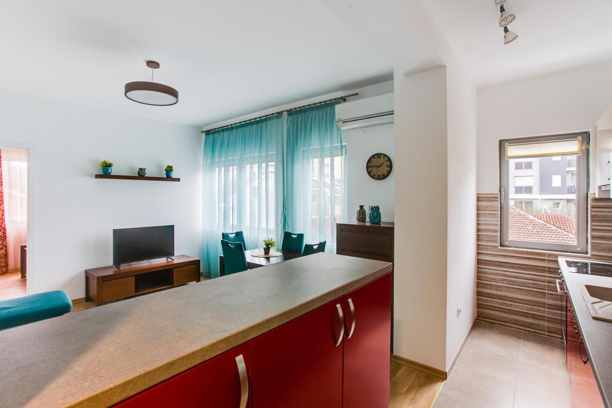 Apartments Lora 13.Jula, 15 Budva Exterior photo