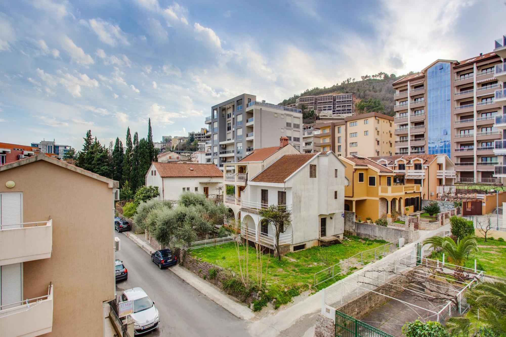 Apartments Lora 13.Jula, 15 Budva Exterior photo